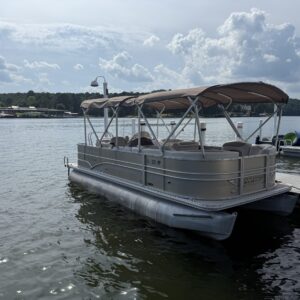 Sylvan Mirage | 90HP | 20' | <br> 10 Person Max (Unit 4)