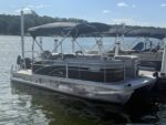 Bennington 20s | 90HP | 10 Person Max | Unit 4 - Image 2